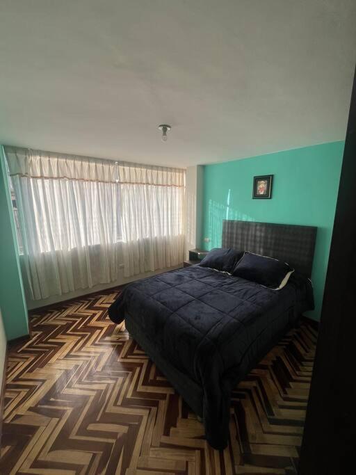 Apartment very close to the main square view 3