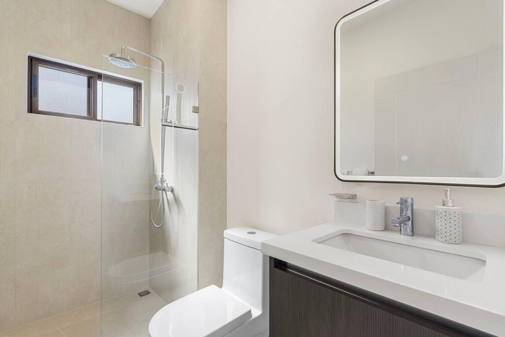 LPT12 Loft&2 Bdrm Resort Style Condo 5km from Tam