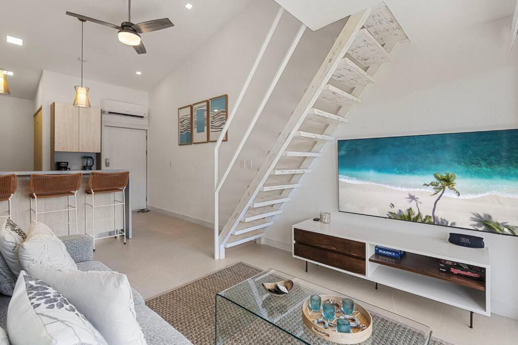 LPT12 Loft&2 Bdrm Resort Style Condo 5km from Tam