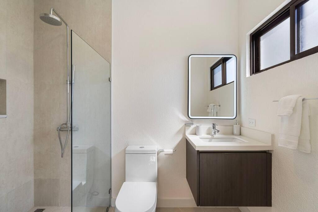 LPT12 Loft&2 Bdrm Resort Style Condo 5km from Tam