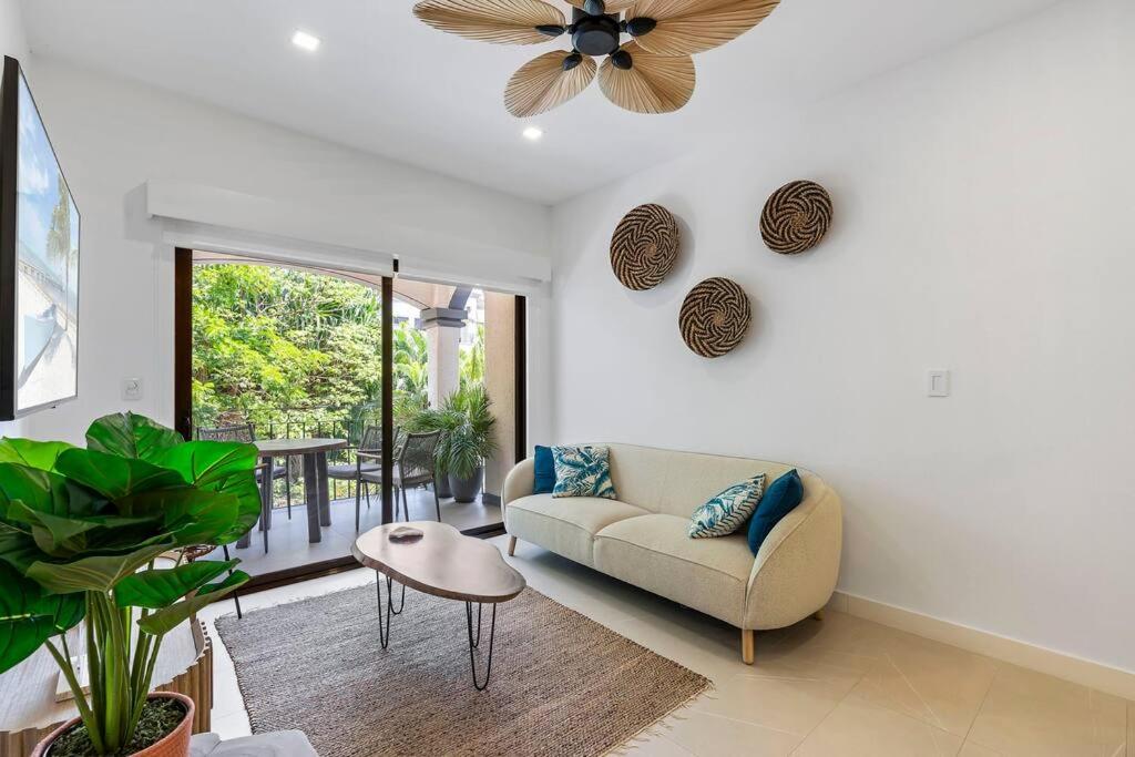 LPT5 2 bdrm Resort Style Condo 5km from Tamarindo