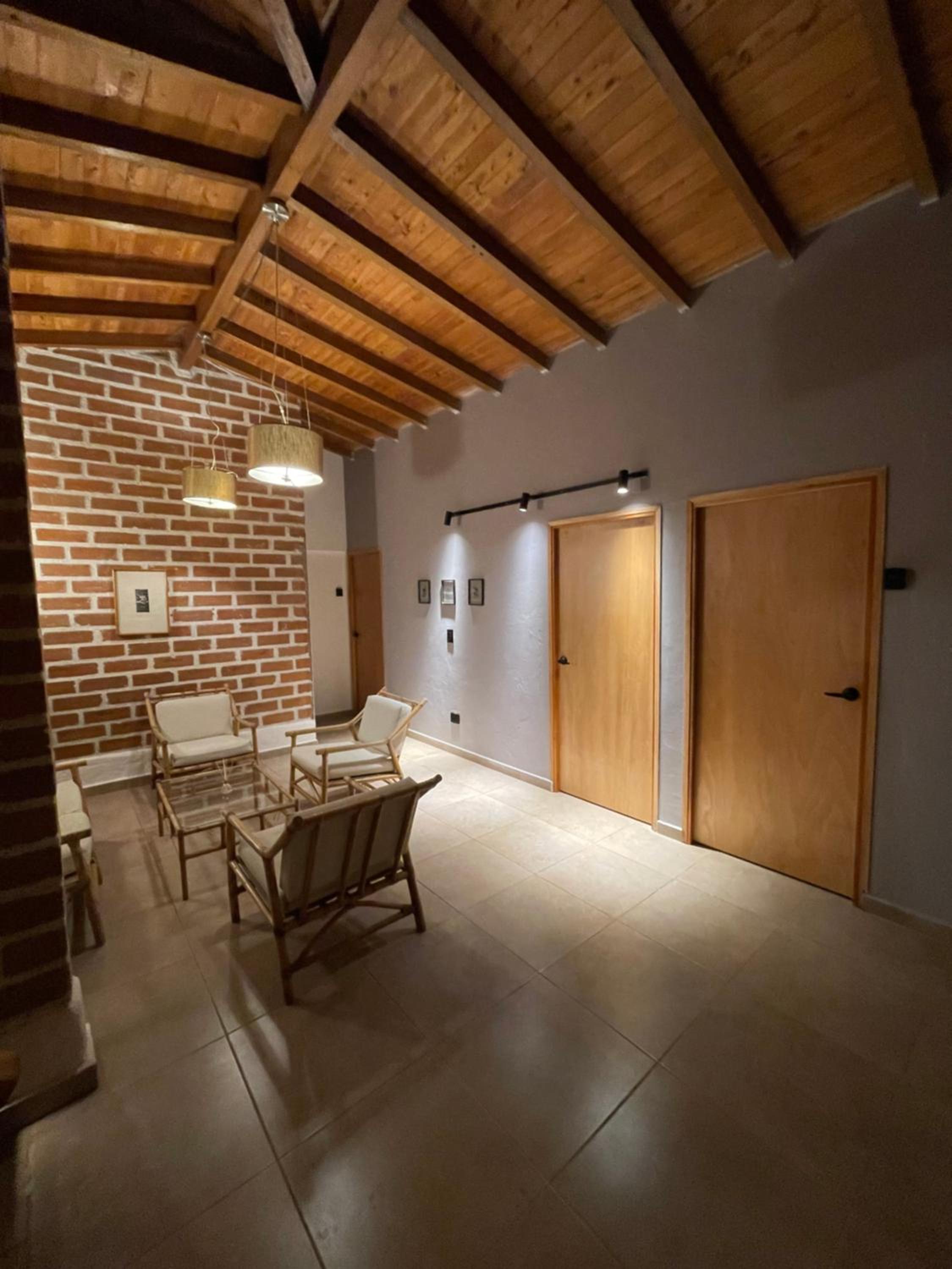 Habitación con baño privado en casa de campo ubicada en Santa Elena