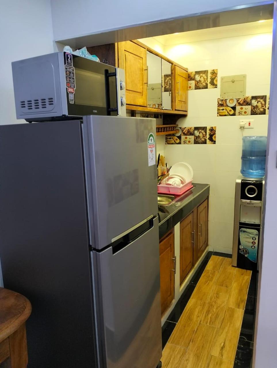 Photo 8