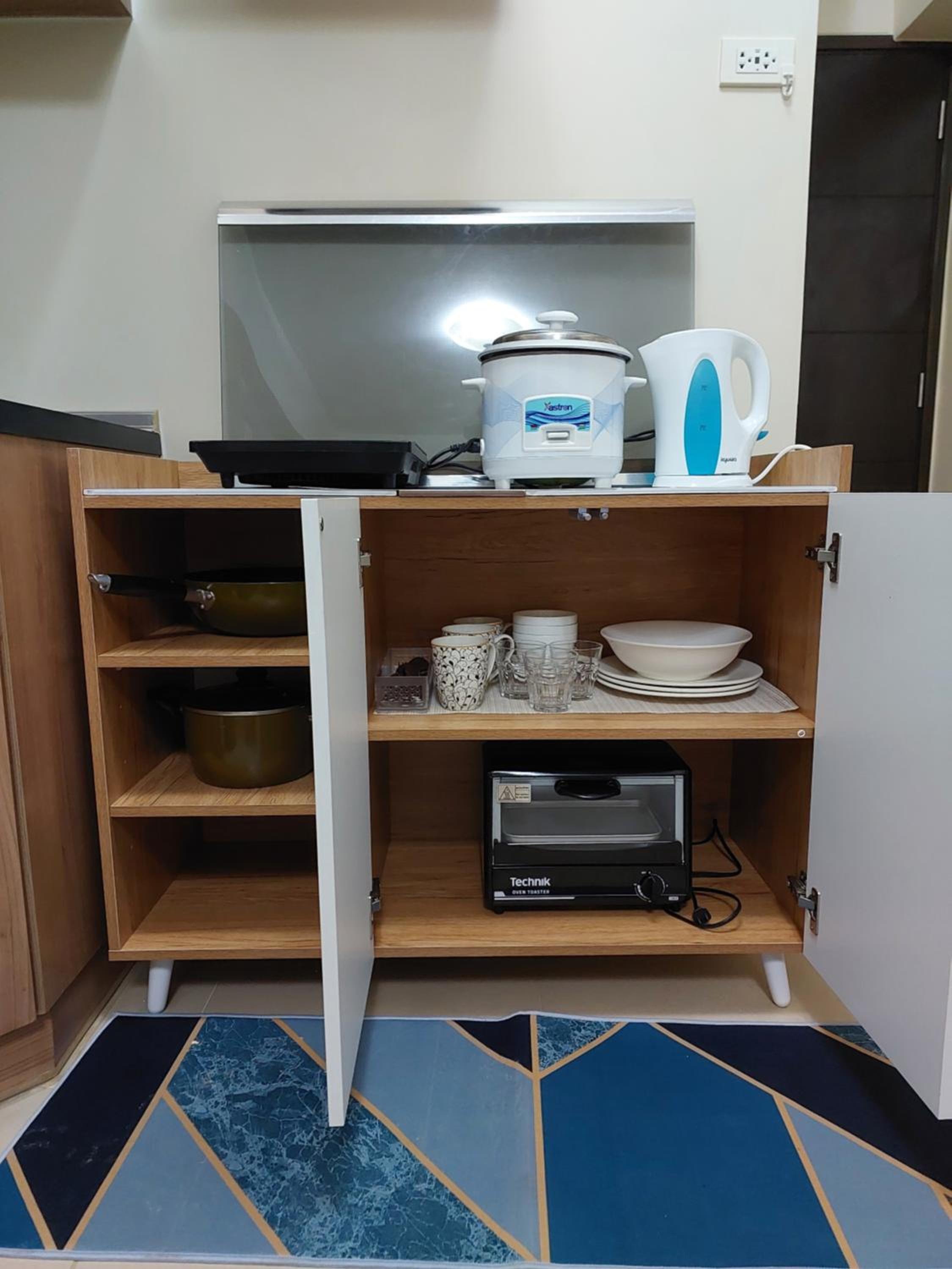 Fully Furnished Studio Unit at Avida Riala with Fast WIFI and Netflix
