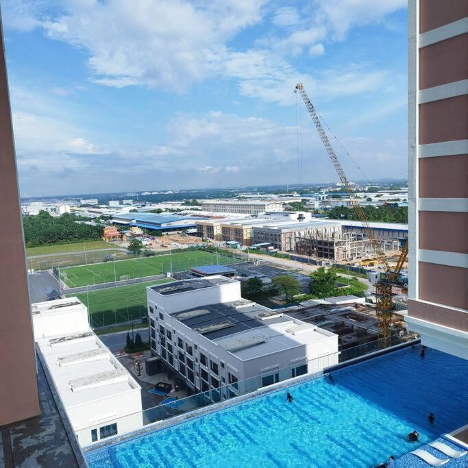 1 Bed Queen Suites at EduSentral for 2 Guests photo 5