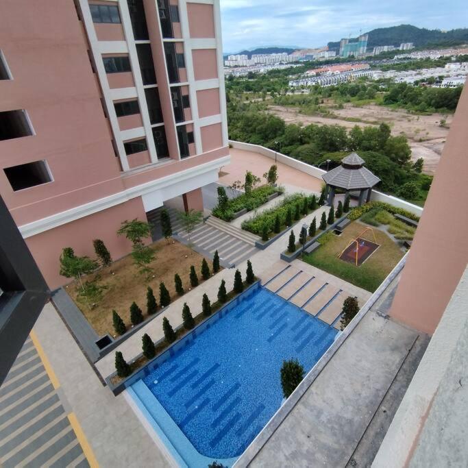 1 Bed Queen Suites at EduSentral for 2 Guests photo 7