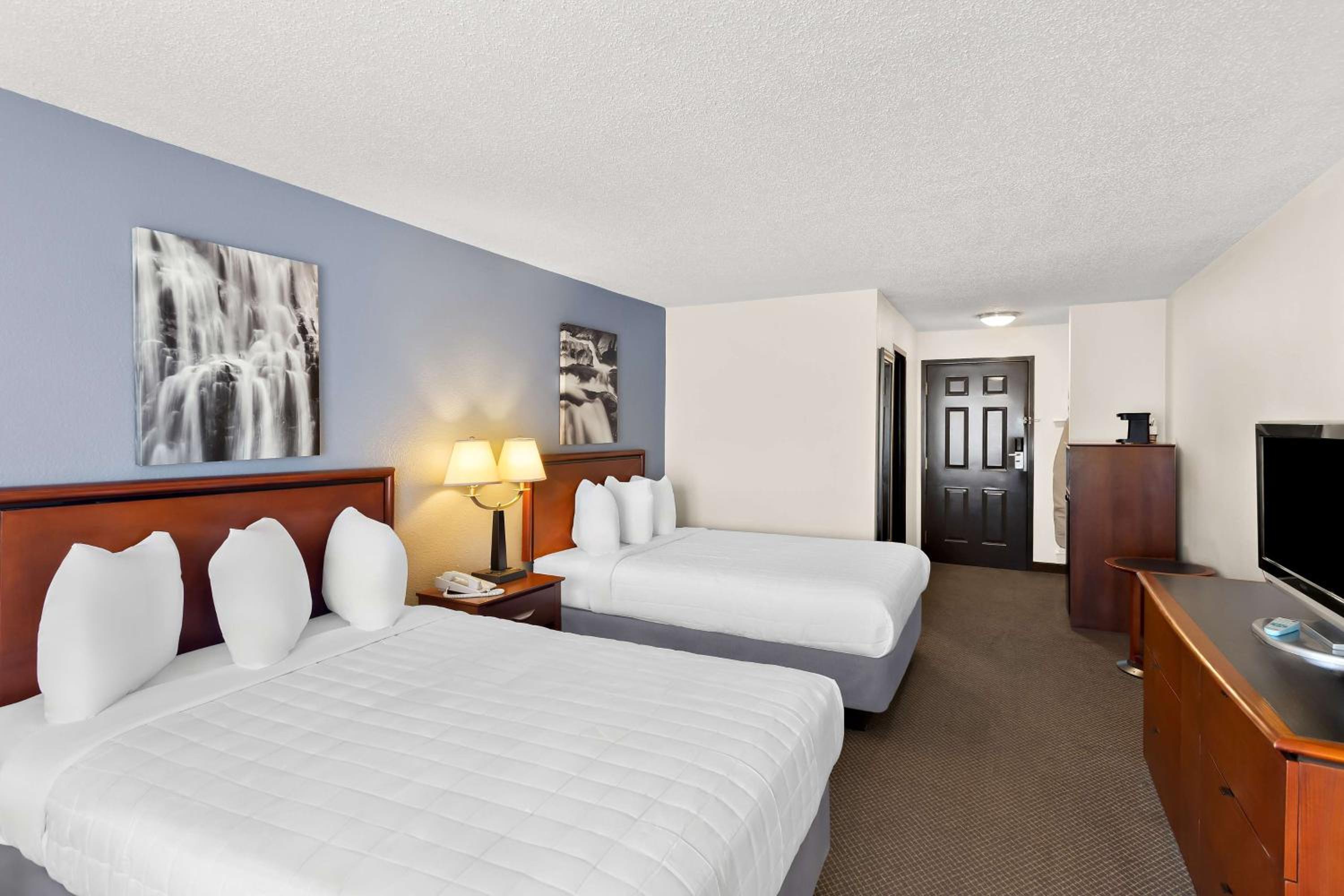 Rodeway Inn view 4