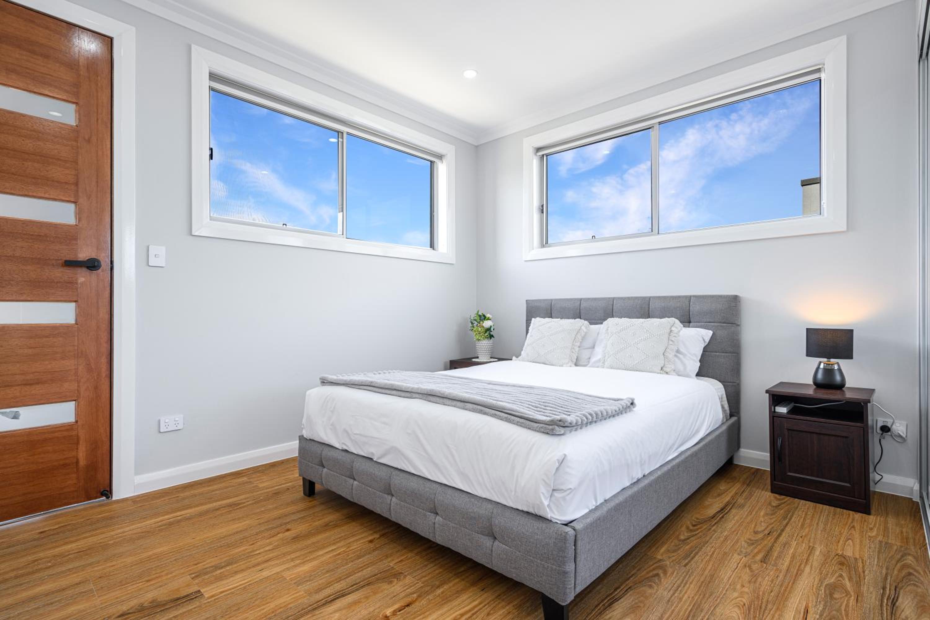 Campbelltown Sweet 5Br house with WiFi&Parking