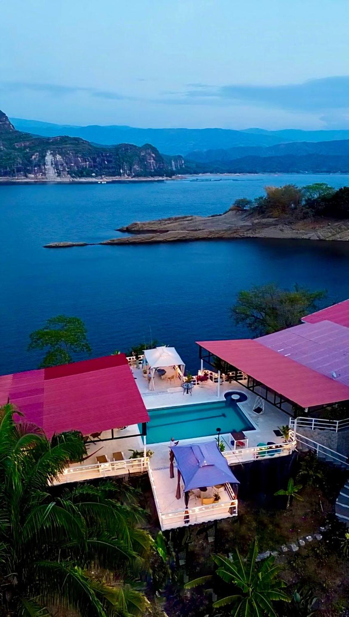 Isla privada Manyatta