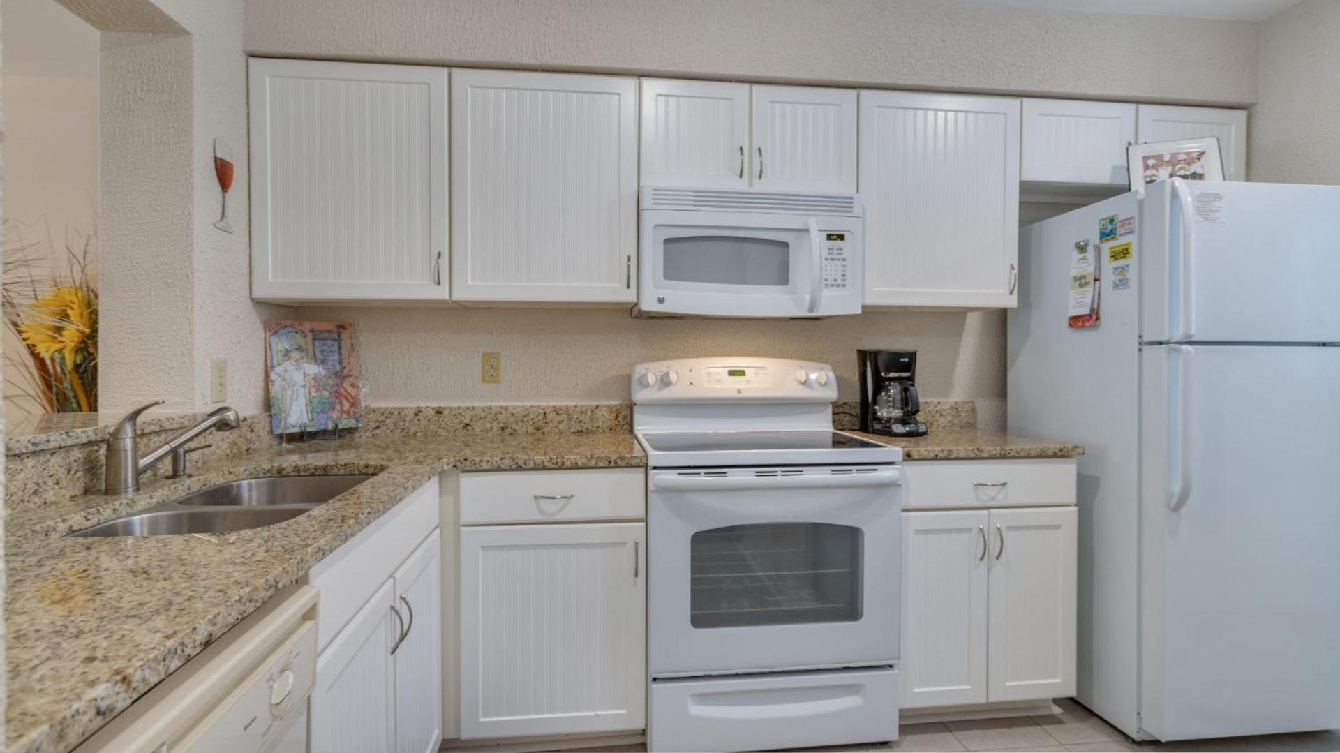 Chef Kitchen, Balcony, Smart TVs view 2