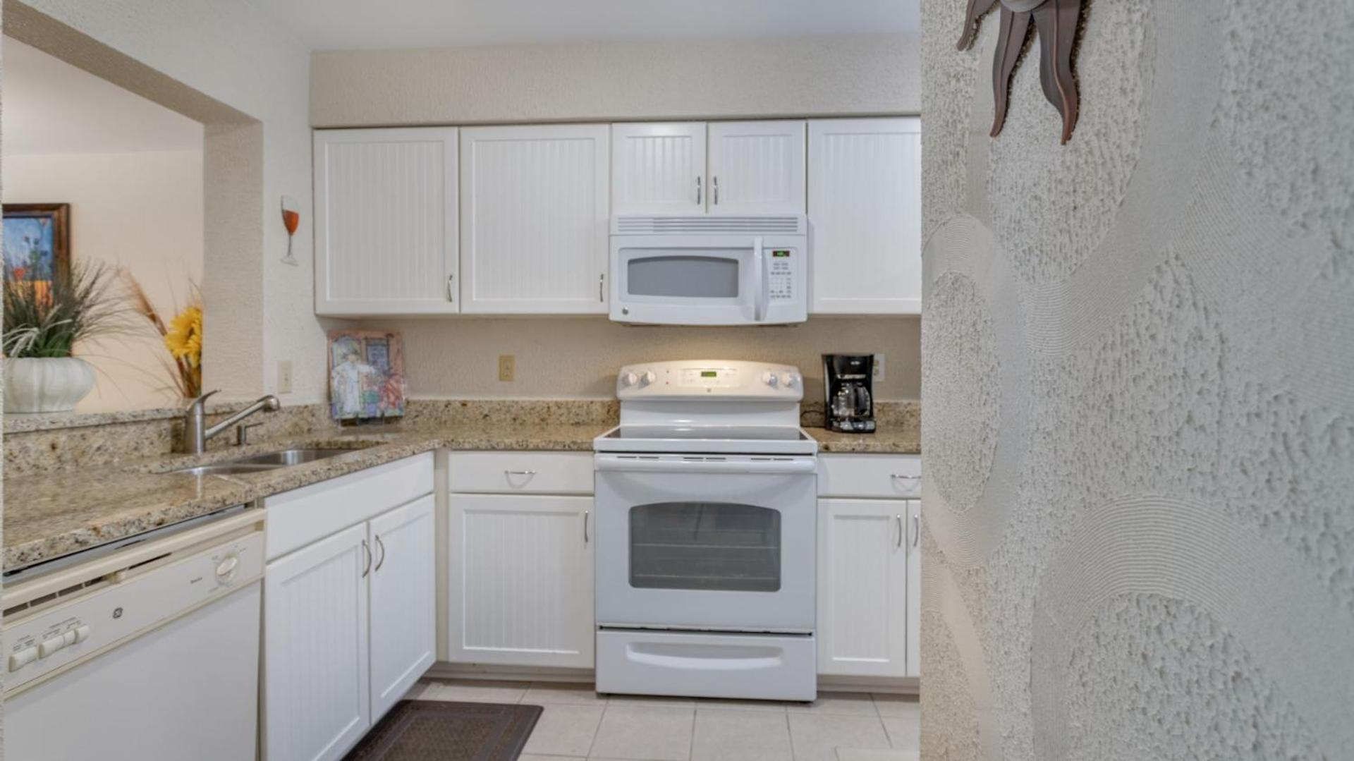 Chef Kitchen, Balcony, Smart TVs view 5