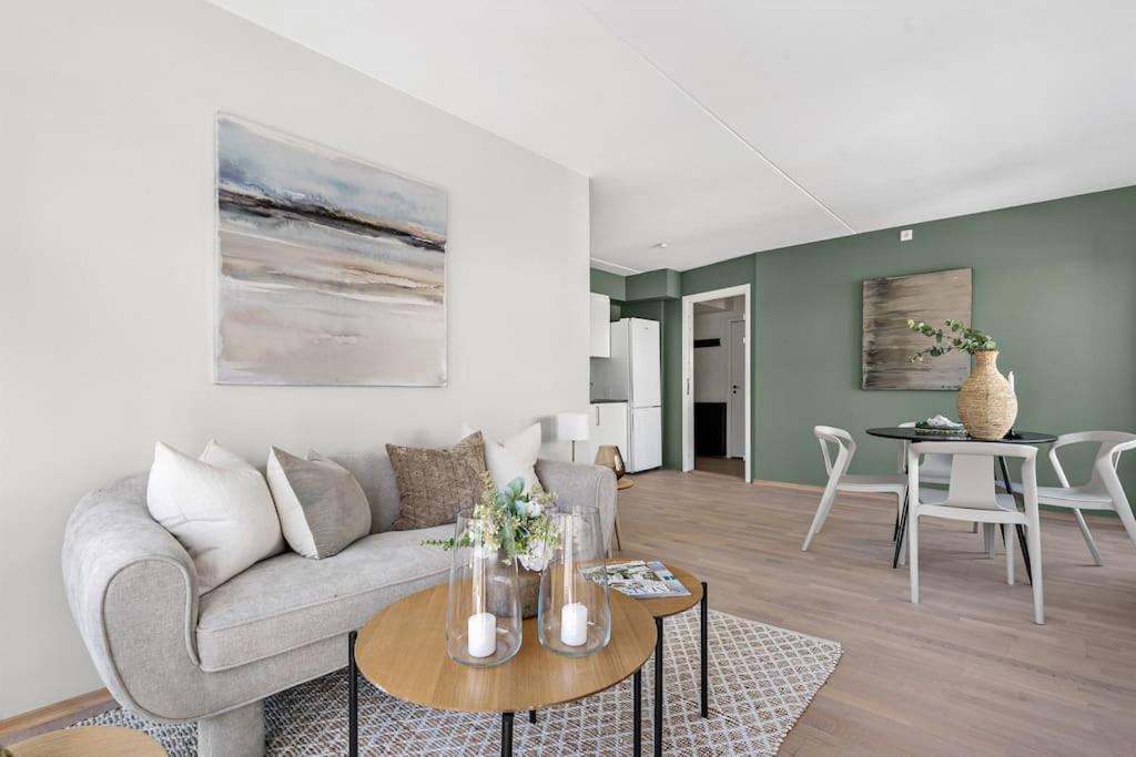 Modern og beautiful apartment in Central Oslo view 3