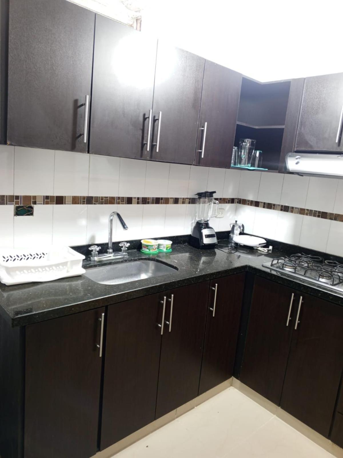 Provenza Housse-Alquiler de habitaciones en apto compartido