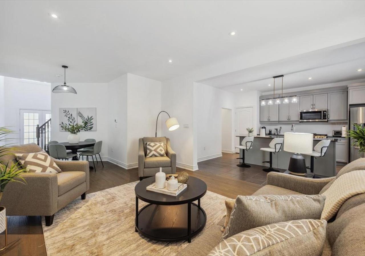 Barrie Vacations - Luxurious and Beautiful, Barrie - Property Image 3