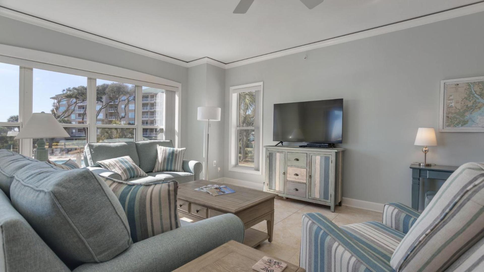 Complex Pool, Beach Getaway, Oceanfront view 5