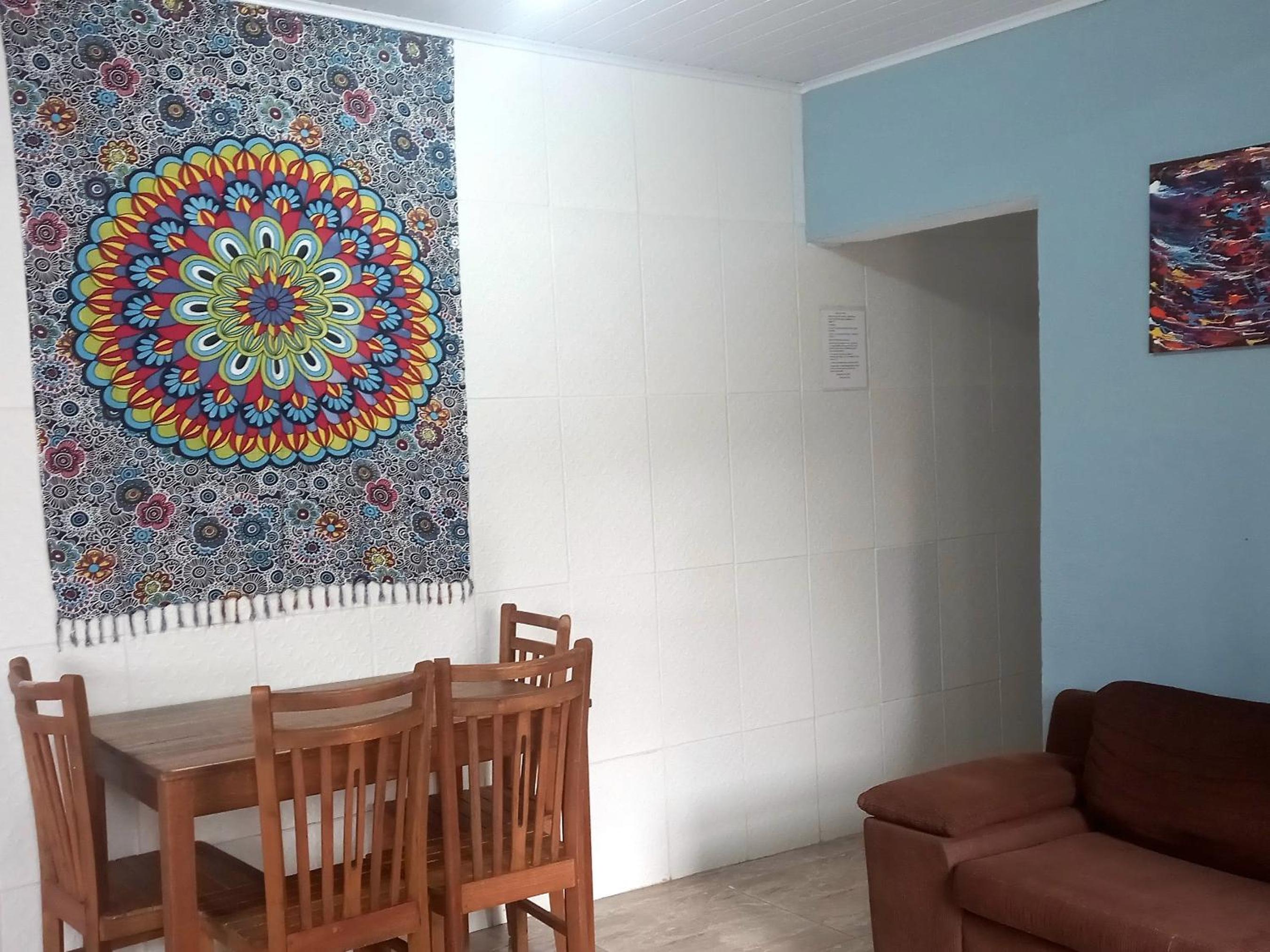 Casa simples e aconchegante em Boracéia Bertioga SP