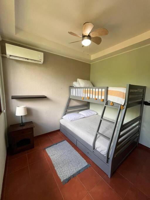 LSI1 Cozy 2 Bdrm Villa Central and Steps to Beach