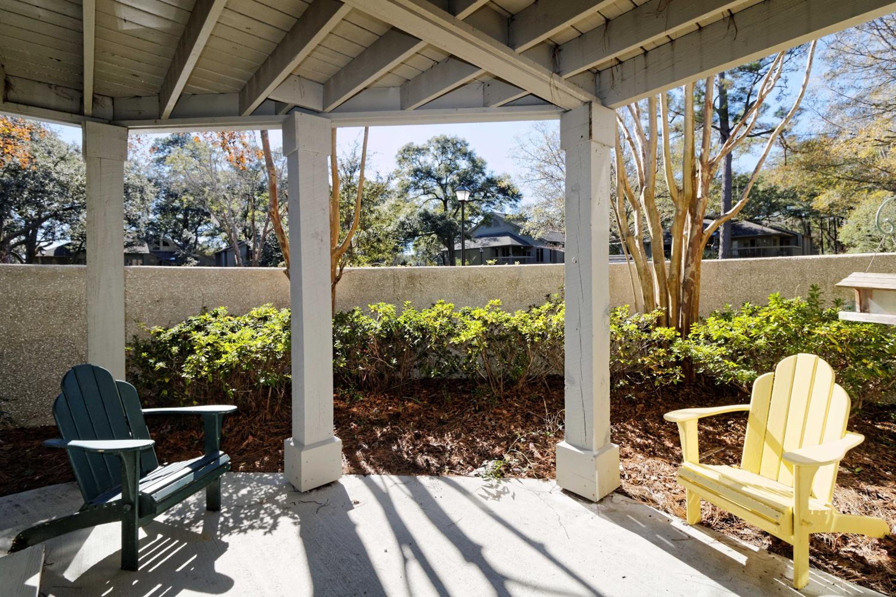 Pet Friendly, Coastal, Chef's Kitchen view 2