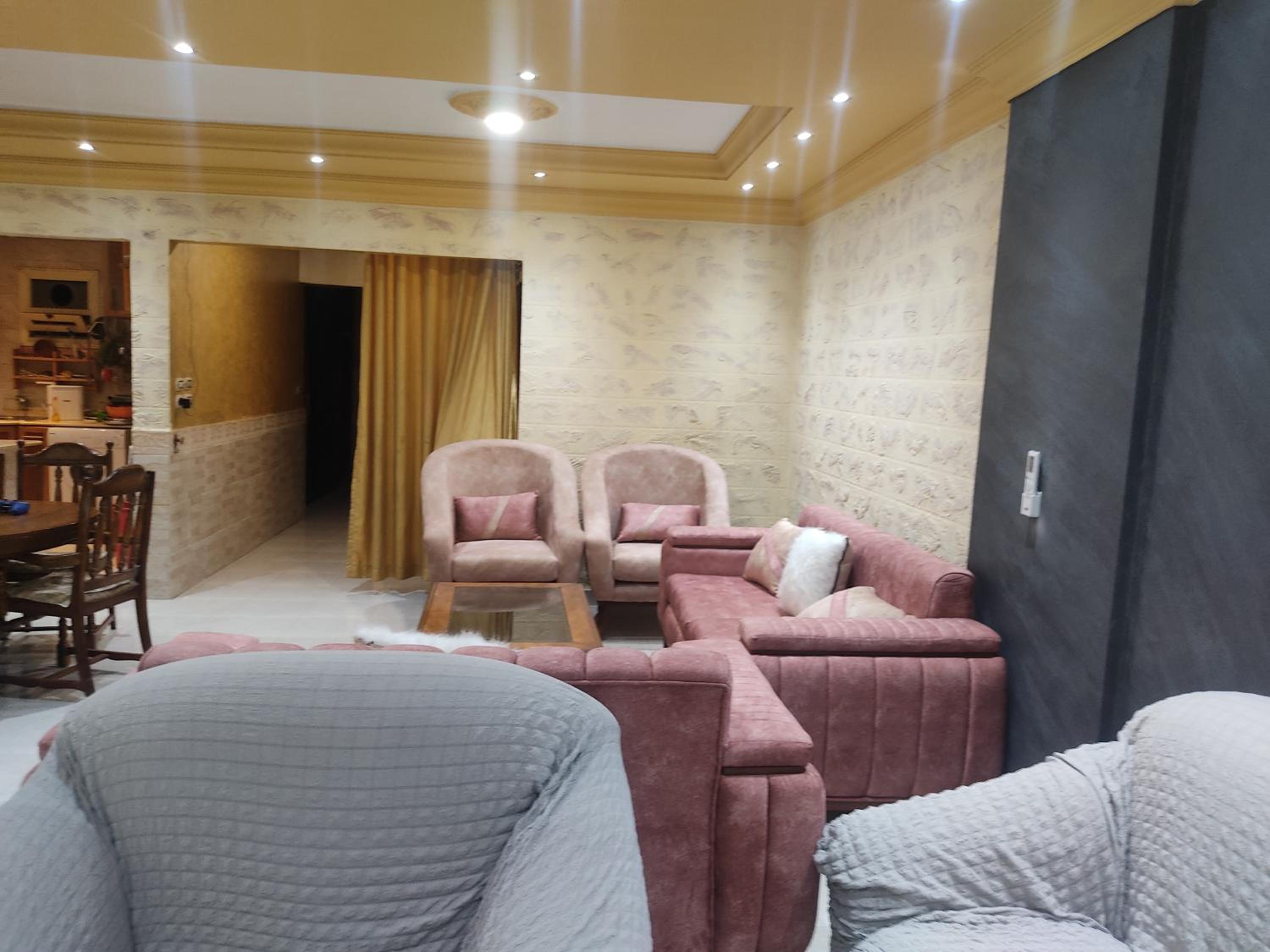 Doqi apartment 3 rooms 2 bathroom WiFi near Nile