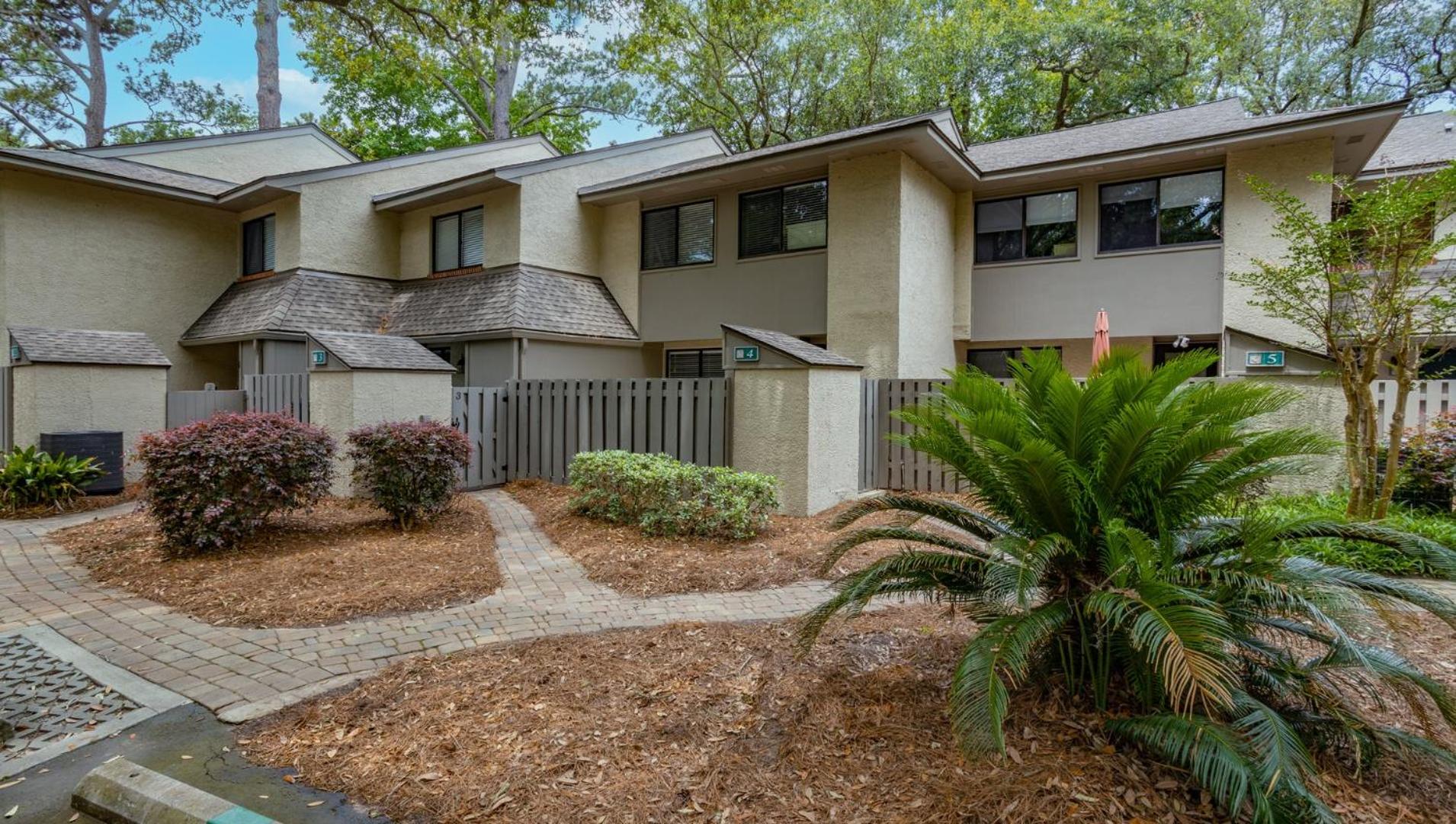 Pet Friendly, Coastal, Beach Getaway