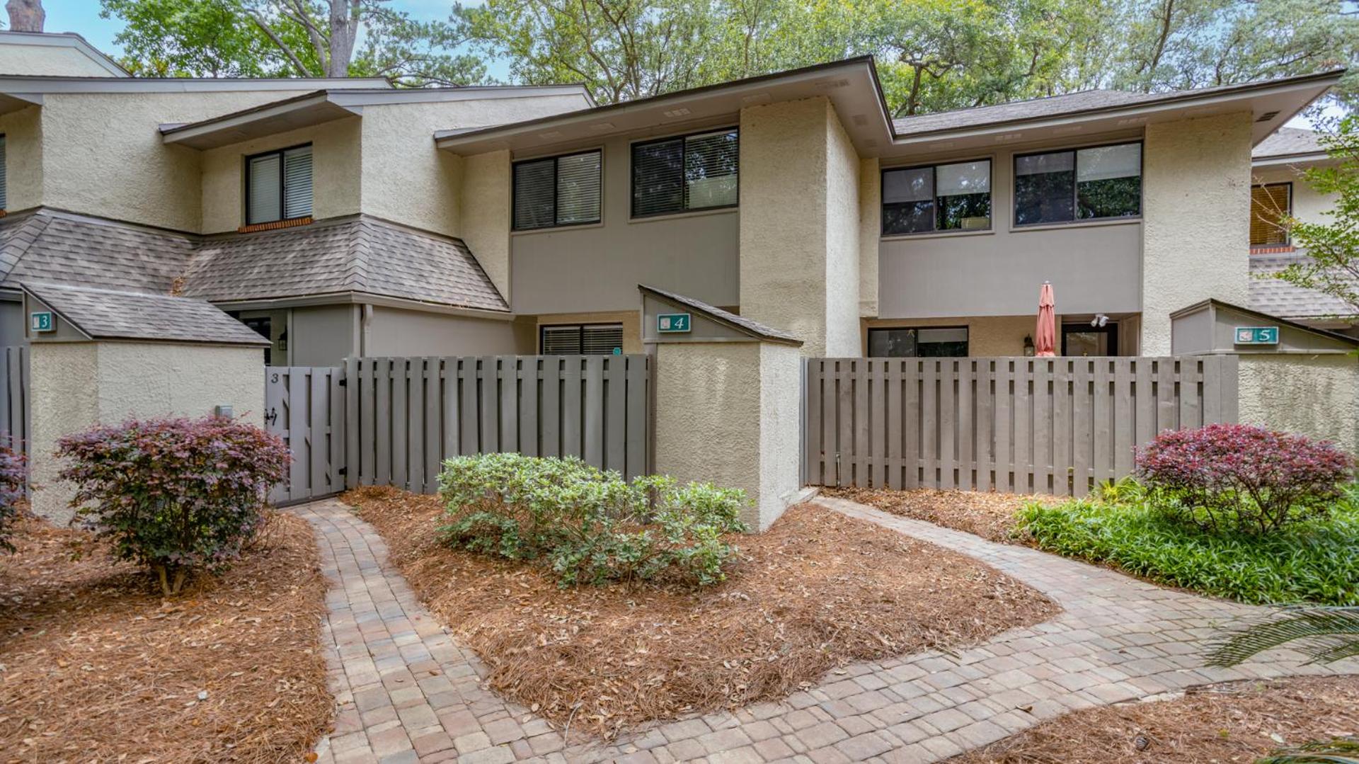 Pet Friendly, Coastal, Beach Getaway