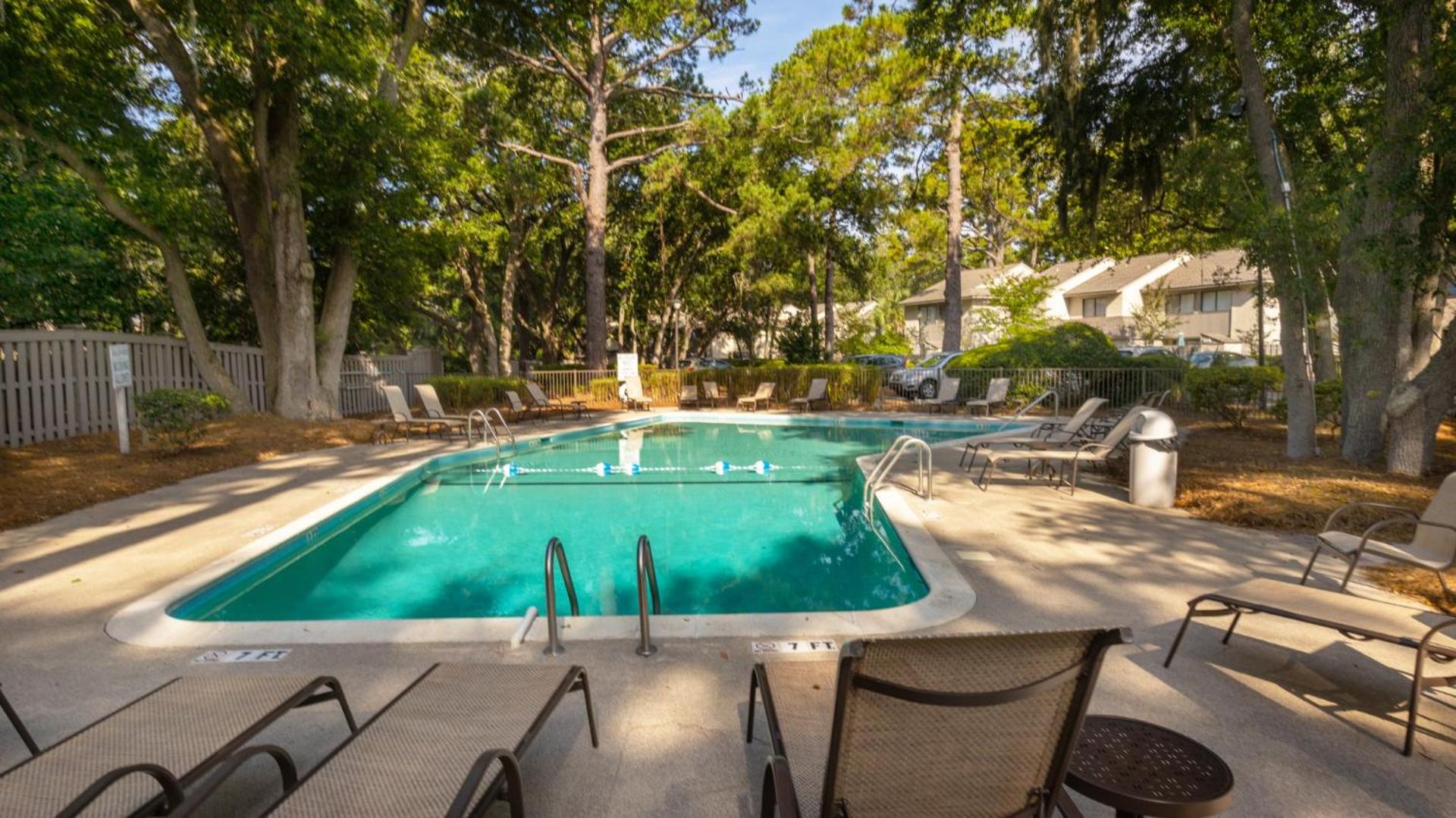Pet Friendly, Private Patio, Beach view 4