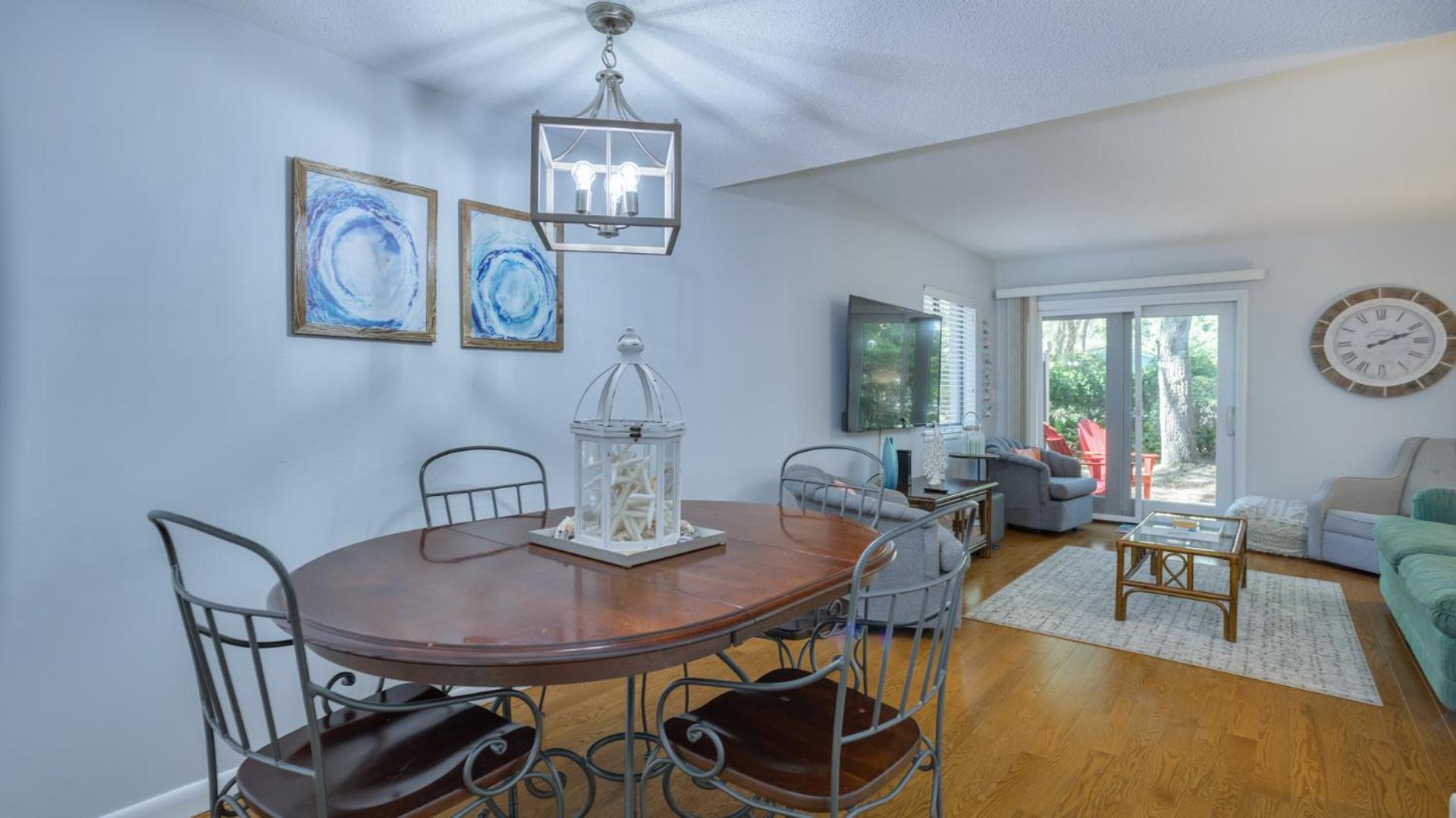 Walk to Beach, Pet Friendly, Homey view 5