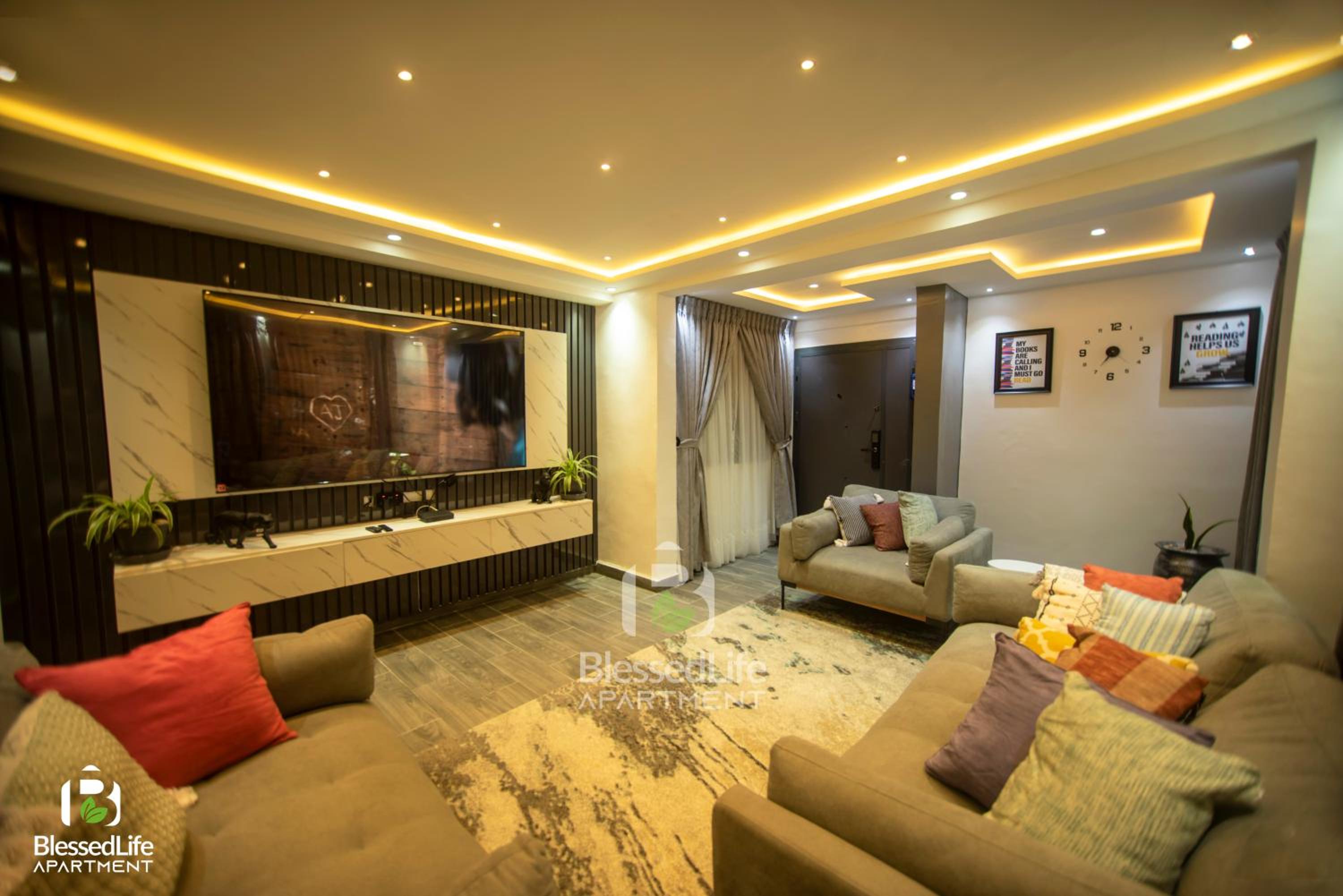 Blessed life Apartment Cozy and Exquisite Rooms view 5