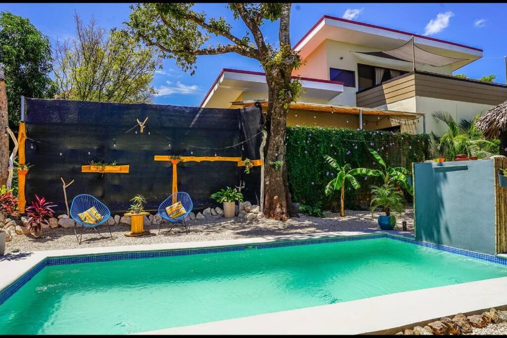 Matambú Rancho Rustic 2bd Apt with Shared Pool