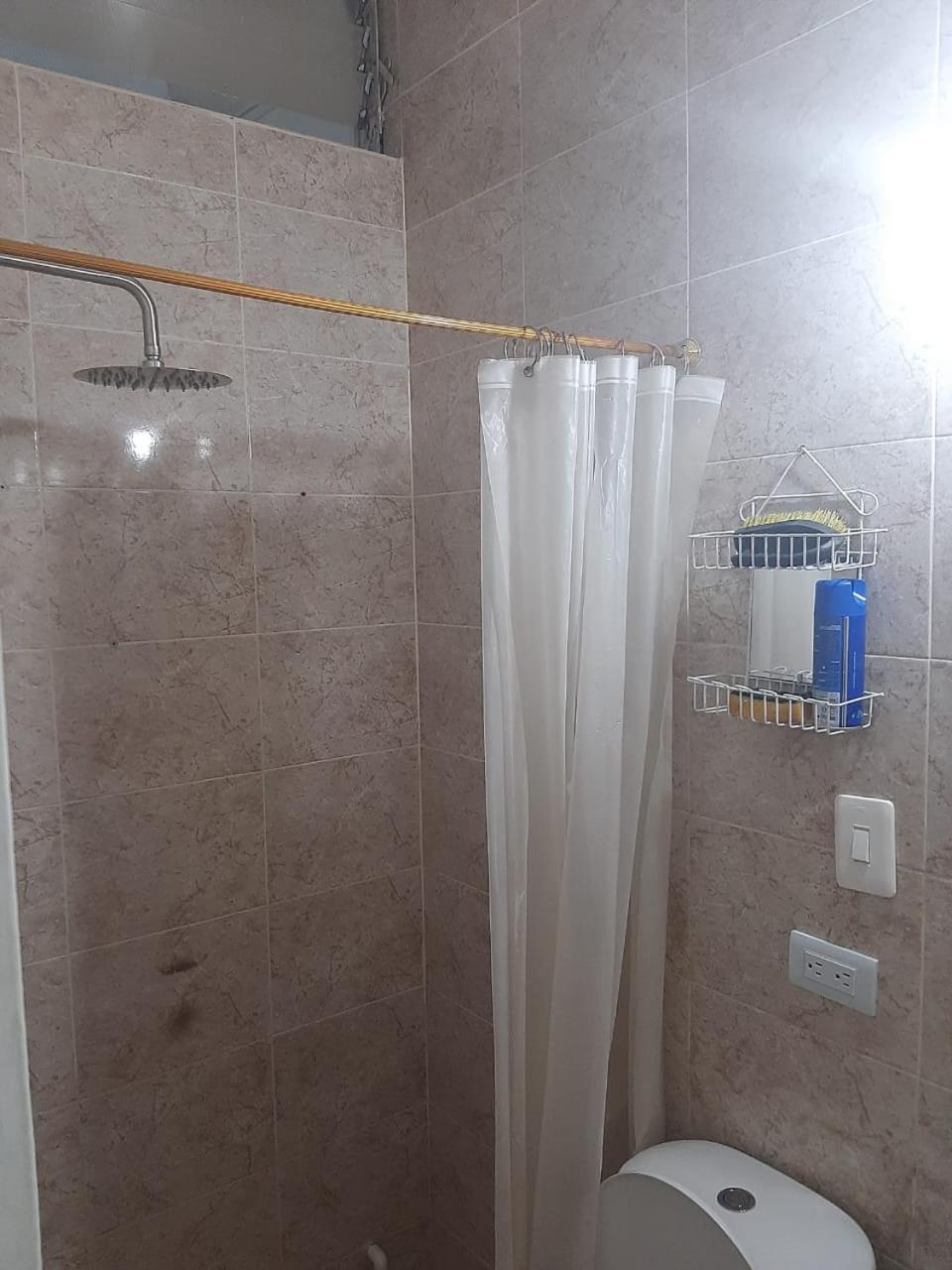 Bello aparta-estudio en zona céntrica de Cali