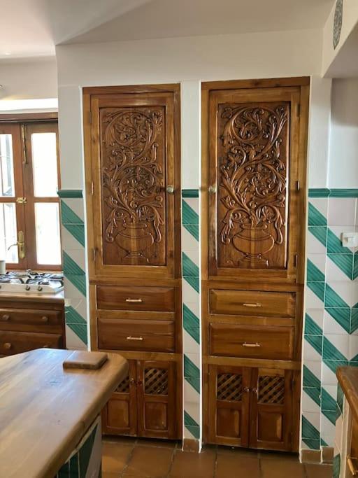 Cortijo Pago y Benisalte- a Stylish villa set within beautiful mountain views
