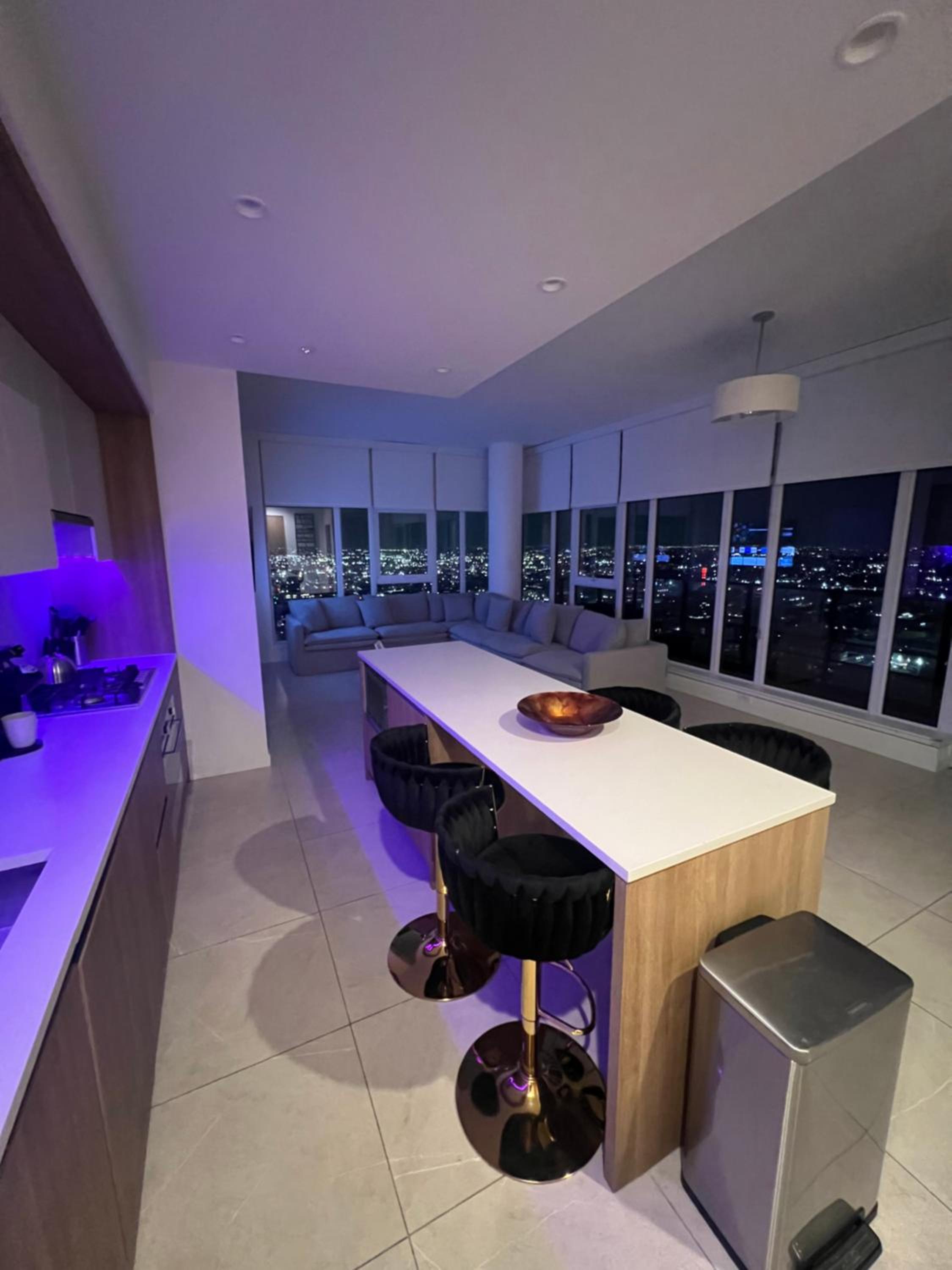Cypress Vacations - 2BR Panoramic City Views! - Property Image 1
