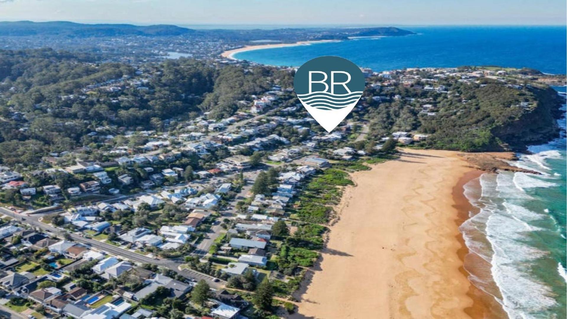 Stones Throw To Stunning North Avoca Beach