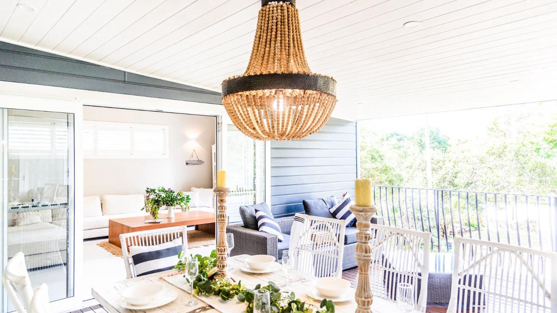 Stones Throw To Stunning North Avoca Beach