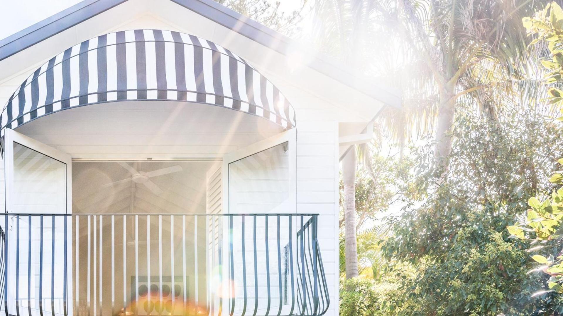 Stones Throw To Stunning North Avoca Beach