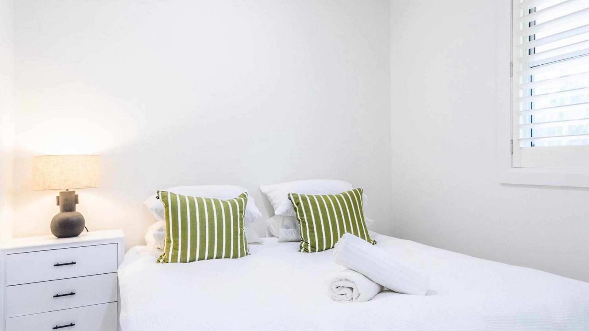 Stones Throw To Stunning North Avoca Beach