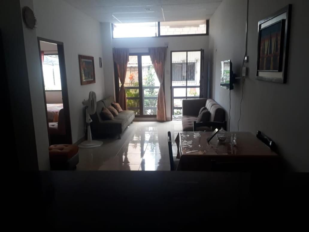 Apartamentos Casa Blanca