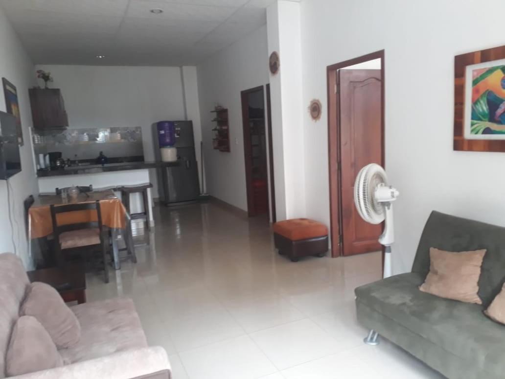 Apartamentos Casa Blanca