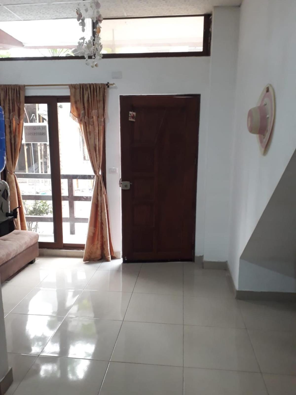 Apartamentos Casa Blanca