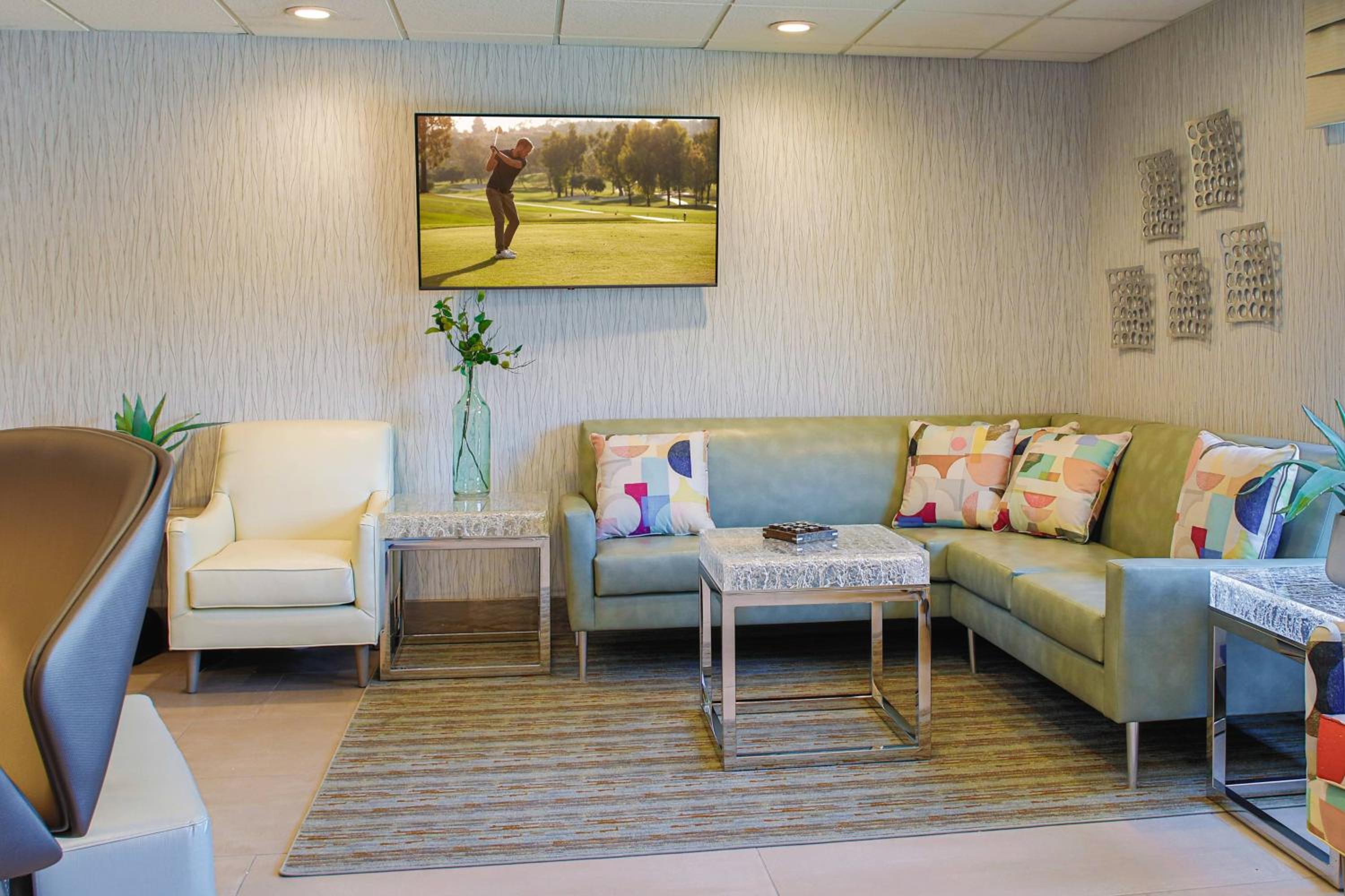 Prescott Vacations - SpringHill Suites Prescott - Property Image 12