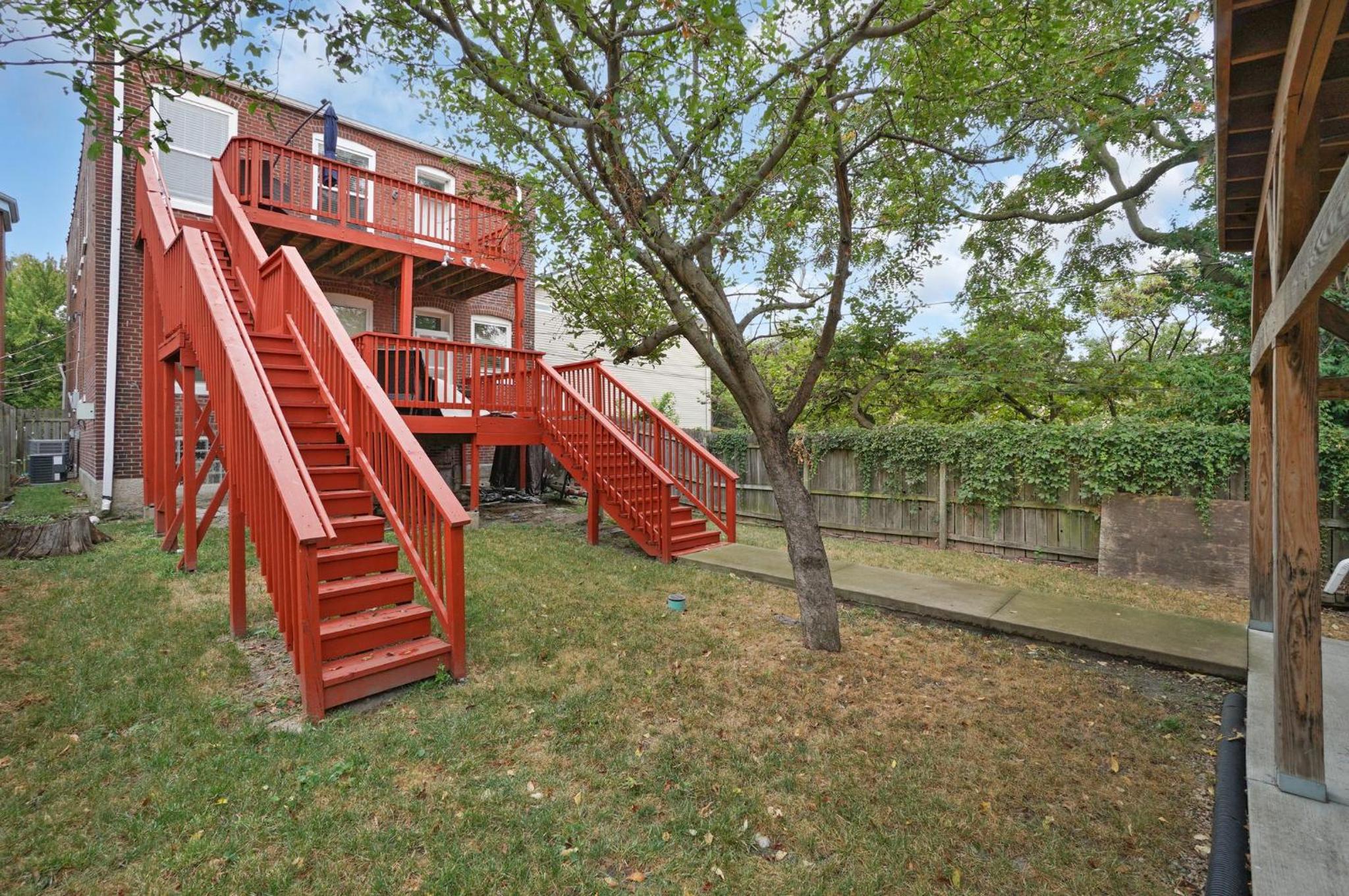 Spacious 3-Bedroom with King Bed & Prime Location