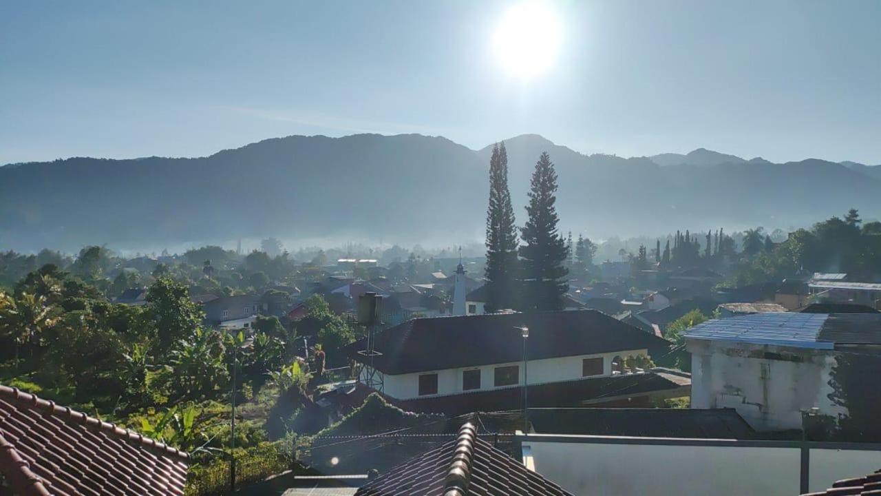Villa saung panenjoan