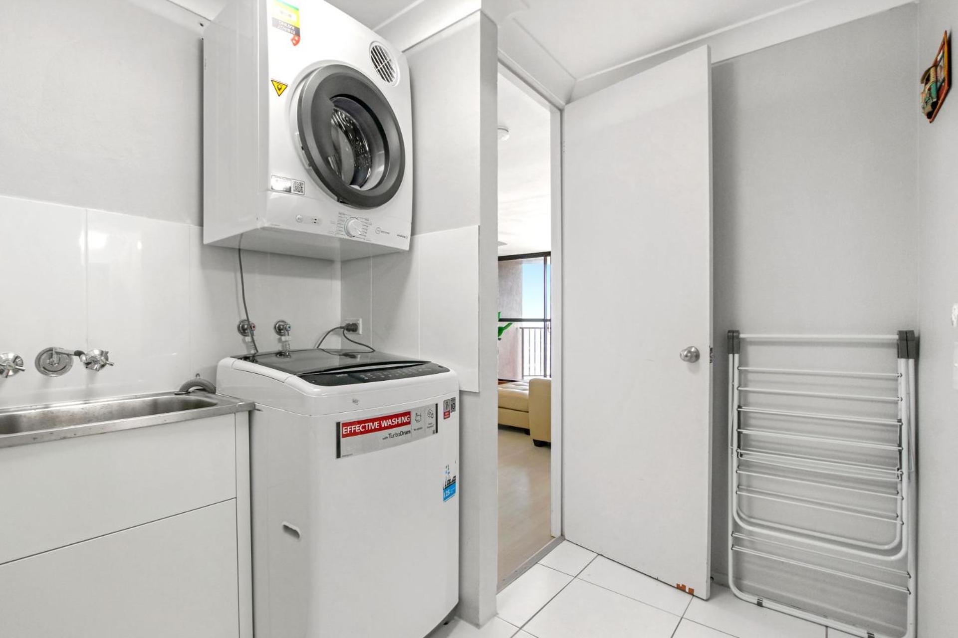 Chiswell Place Unit 7 31 Warne Tce