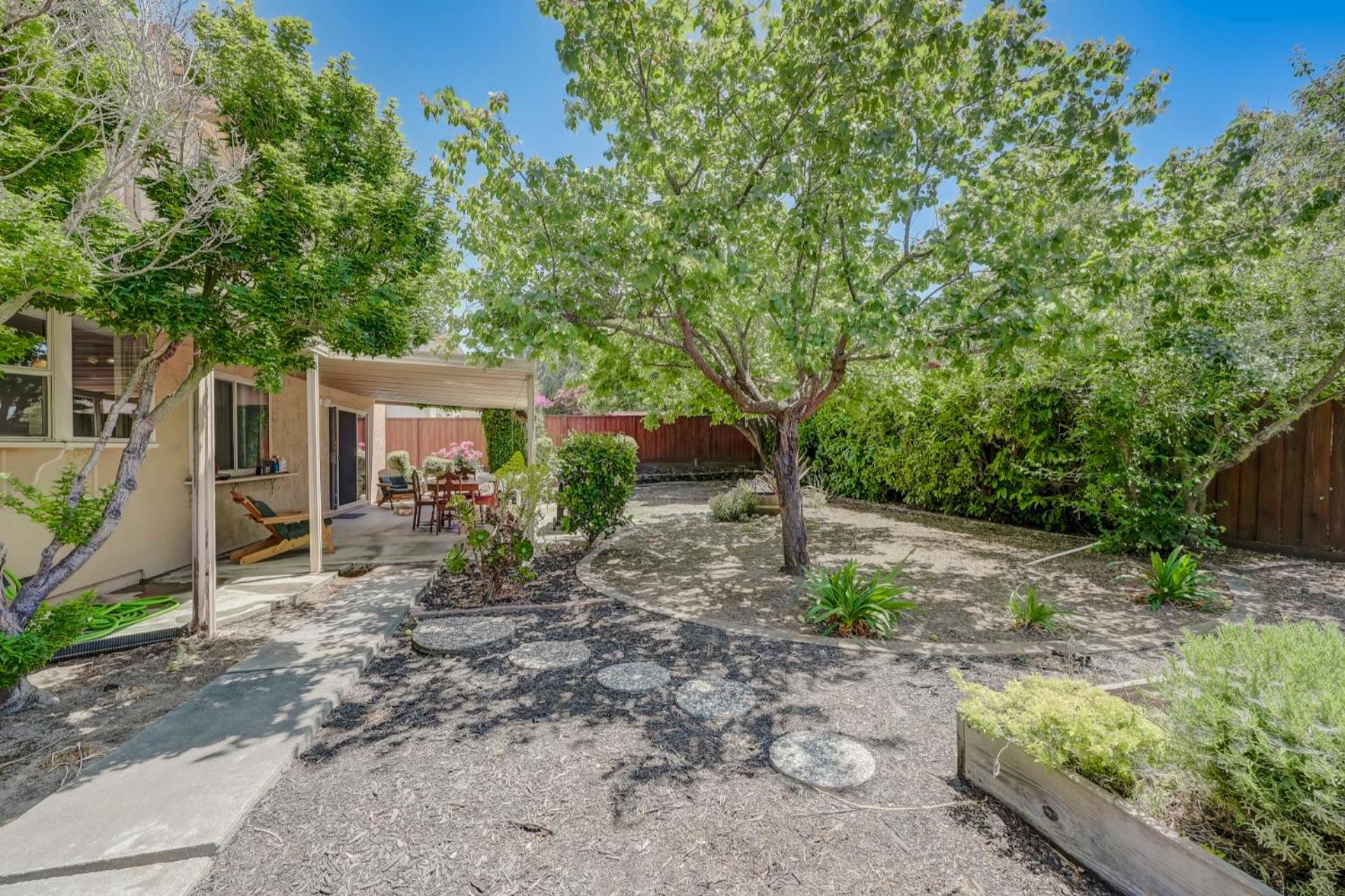 3 Bedrooms-SF Napa Ready! view 2