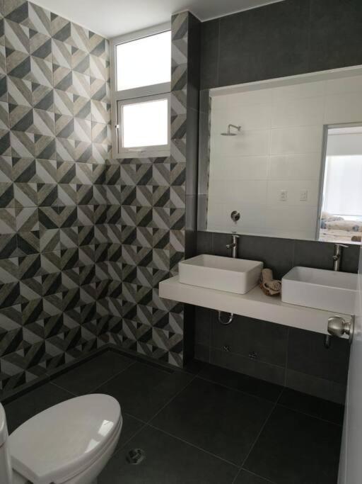 Departamento de estreno en zona exclusiva Cayma view 3