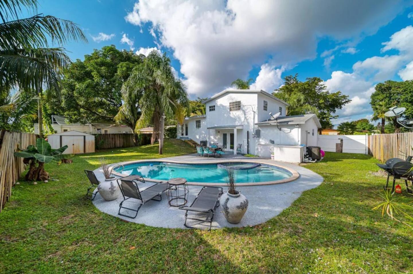 Stylish 2-story Home & Pool view 2