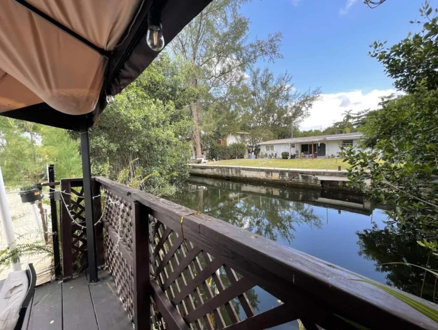Heated Pool Home, Near Beach