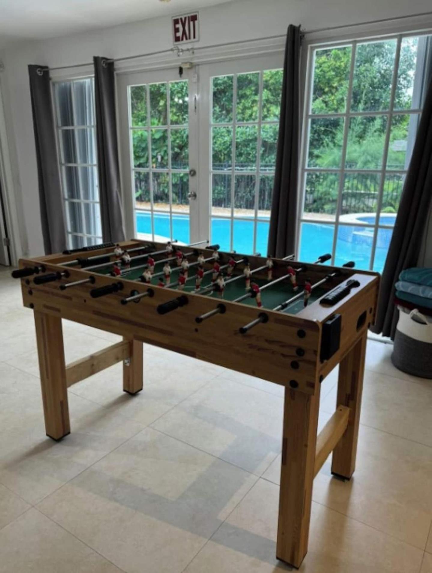 Heated Pool Home, Near Beach