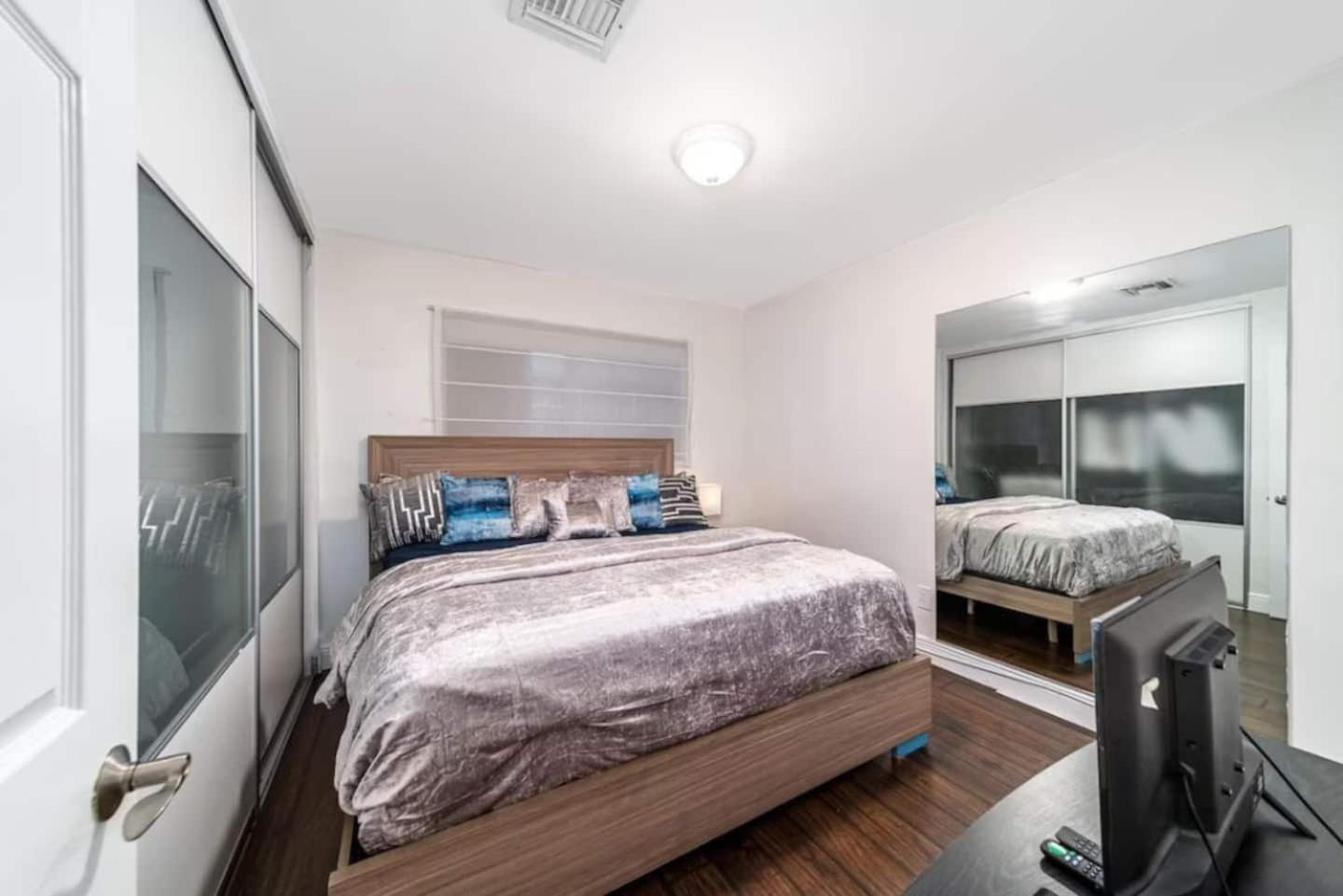 Heated Pool Home, Near Beach