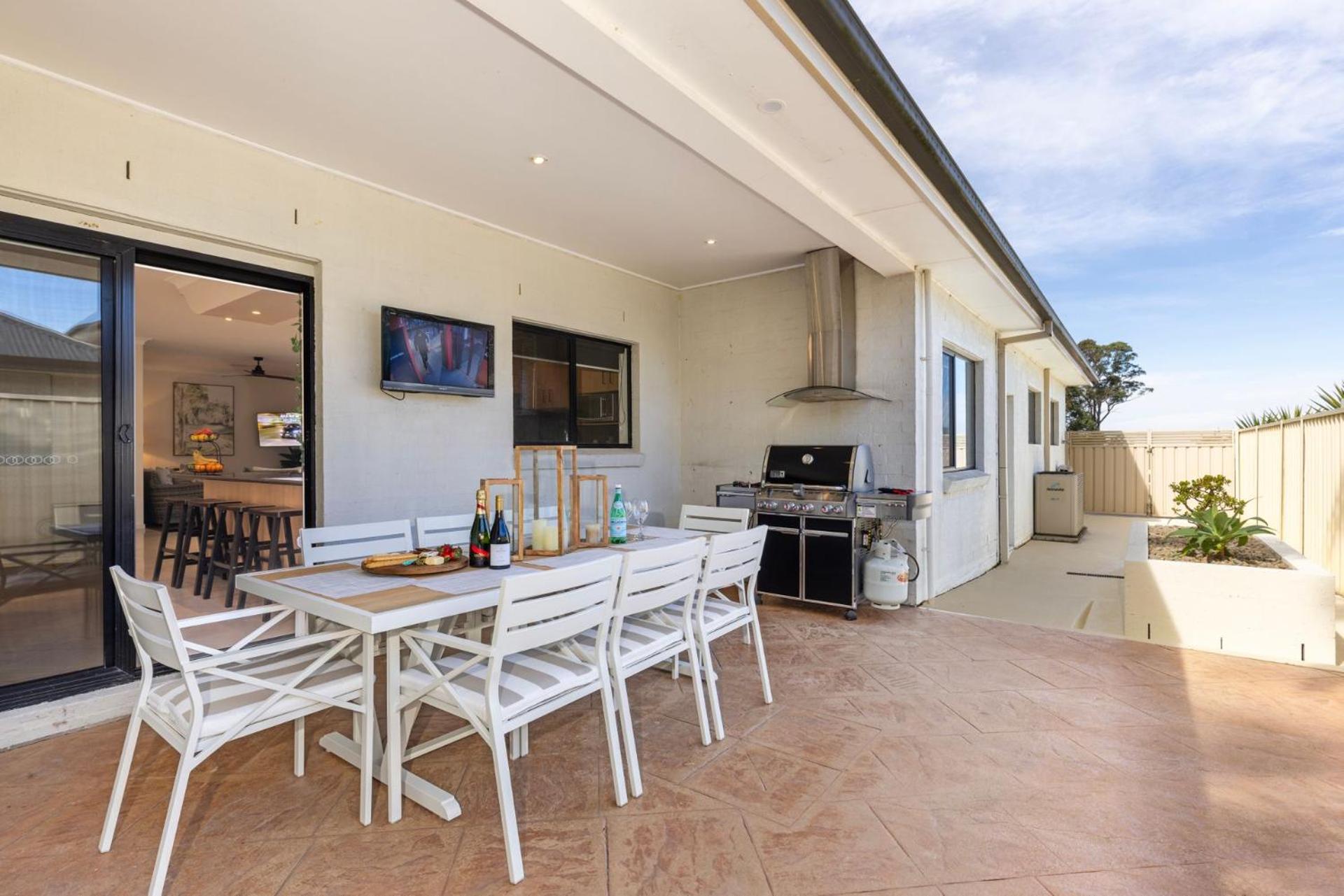 The Atrium by Experience Jervis Bay